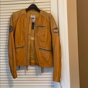 Harley Davidson yellow leather jacket S